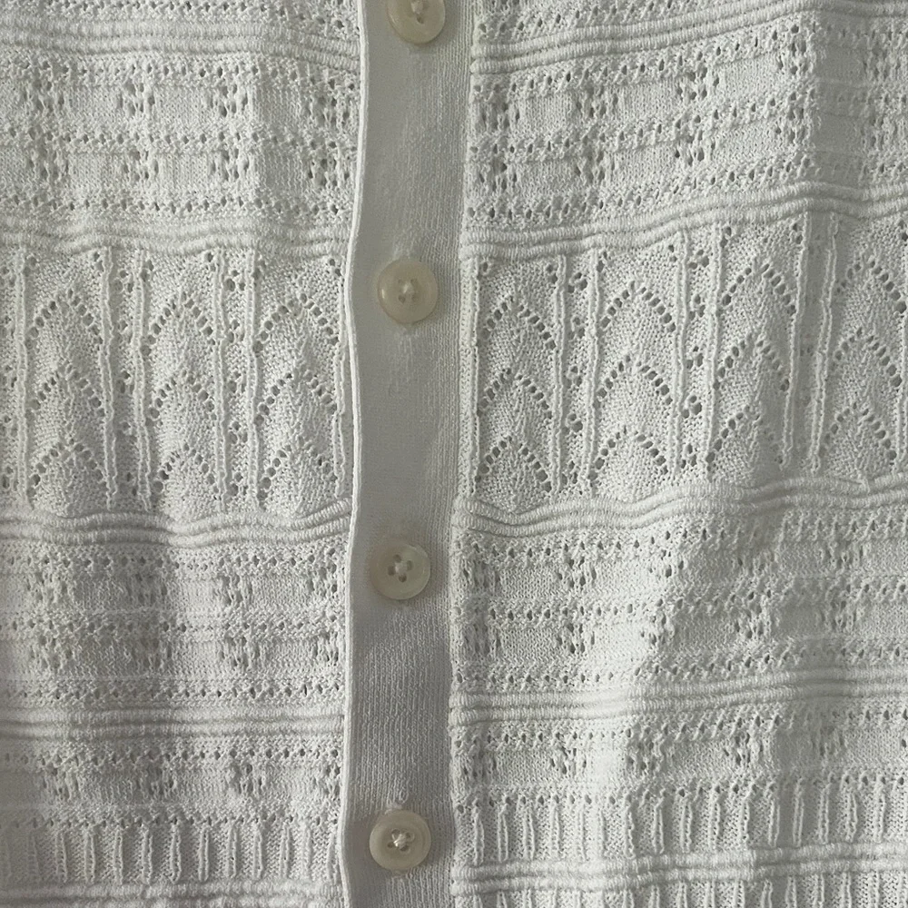 Madewell White Sleeveless Knit Button-Up Top with Black Trim - Picture 2 of 3